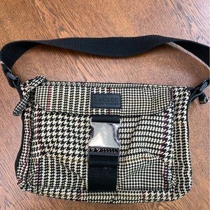 Lauren Ralph Lauren bag, plaid black/cream. Classic. Wide black webbing strap.